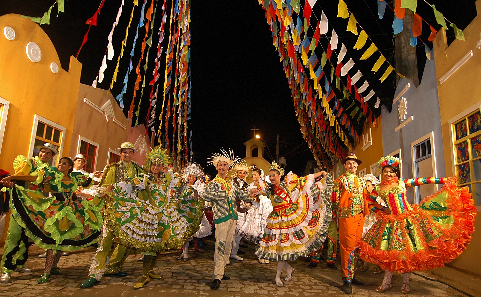 Quels autres danses brésiliennes à part la samba existe-t-il ?